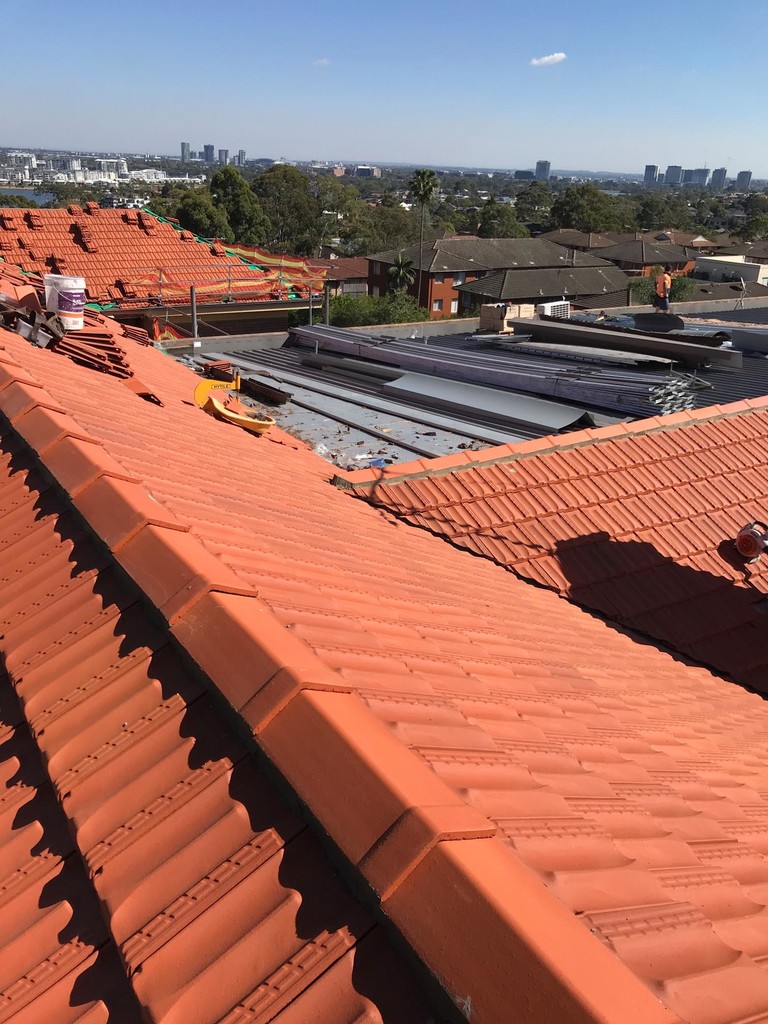 Roofers In Putney
